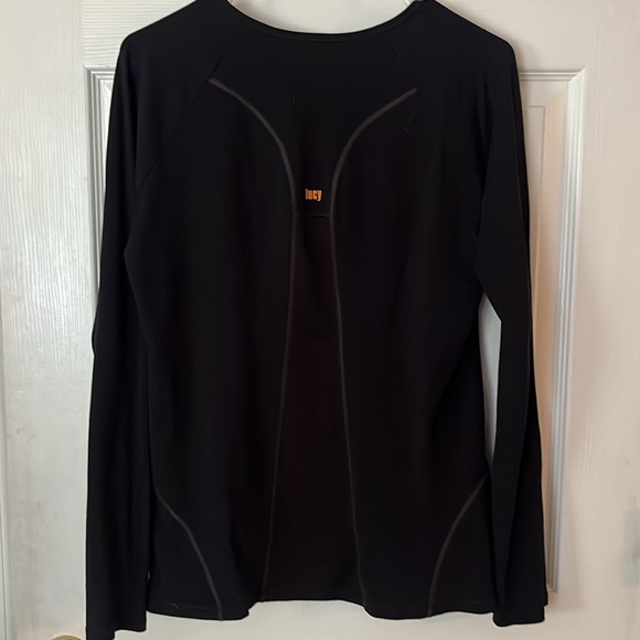 Lucy athletic performance top - Picture 3 of 3